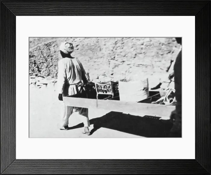 Framed Print : Artifacts being removed from the tomb of Tutankhamen Framed Print : Artifacts being removed from the tomb of Tutankhamen