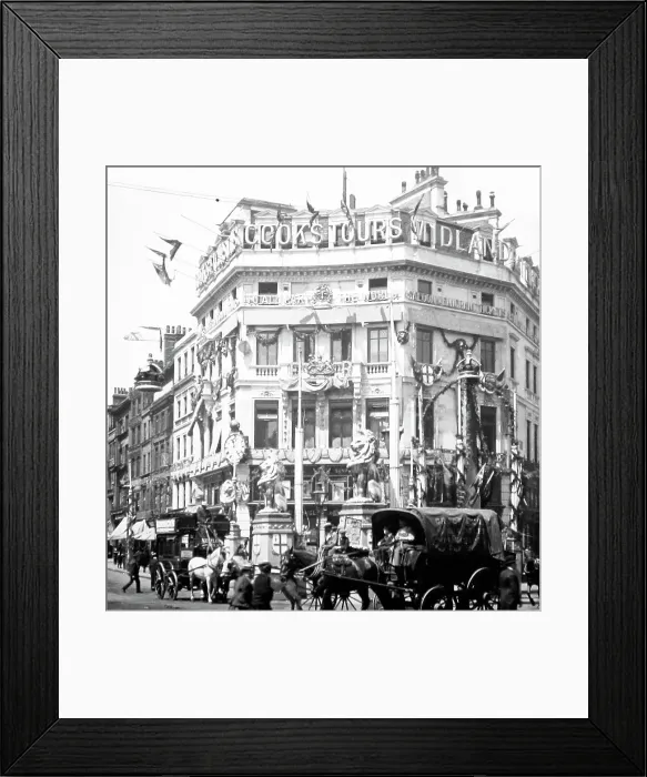 Framed Print : Cook's Tours, Ludgate Circus, London Framed Print : Cook's Tours, Ludgate Circus, London