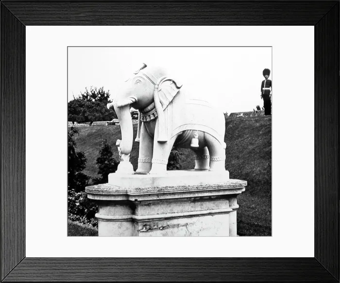 Framed Print : The Lucknow Elephant, Windsor Castle gardens Framed Print : The Lucknow Elephant, Windsor Castle gardens