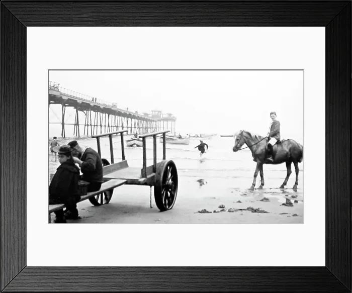 Framed Print : Saltburn Pier Framed Print : Saltburn Pier