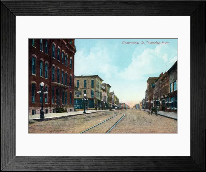 Framed Print : Commercial Street, Waterloo, Iowa, USA Framed Print : Commercial Street, Waterloo, Iowa, USA