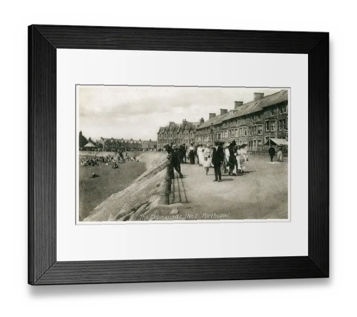 Framed Print : The Promenade, Porthcawl, South Wales Framed Print : The Promenade, Porthcawl, South Wales