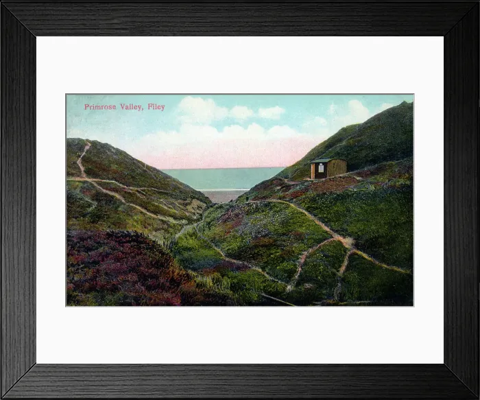 Framed Print : Primrose Valley, Filey, North Yorkshire Framed Print : Primrose Valley, Filey, North Yorkshire