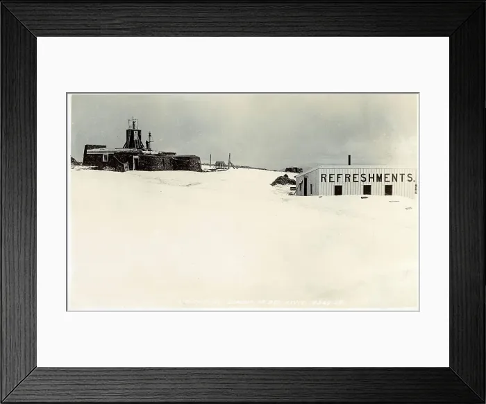 Framed Print : Observatory and Refreshment hut at the summit of Ben Nevis Framed Print : Observatory and Refreshment hut at the summit of Ben Nevis