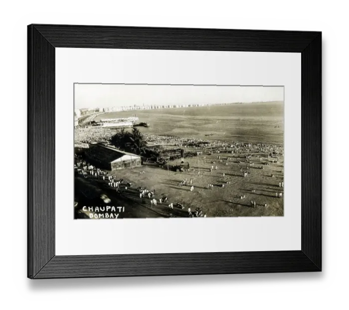 Framed Print : Girgaon Chowpatty Beach, Mumbai, India Framed Print : Girgaon Chowpatty Beach, Mumbai, India