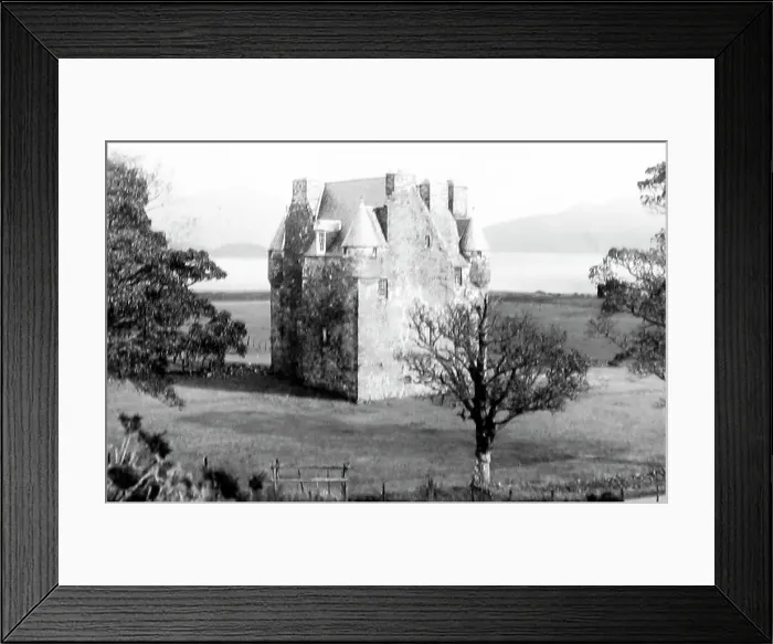 Framed Print : Barcaldine Castle near Oban Framed Print : Barcaldine Castle near Oban