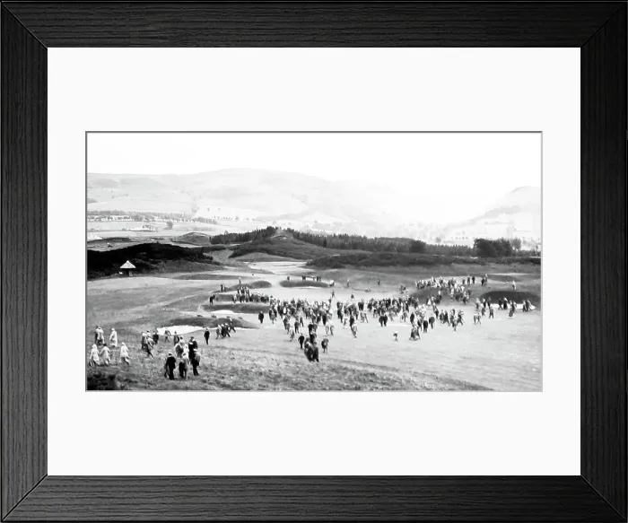 Framed Print : The Howe O Hope, 15th hole of King's Course, Gleneagles GC Framed Print : The Howe O Hope, 15th hole of King's Course, Gleneagles GC