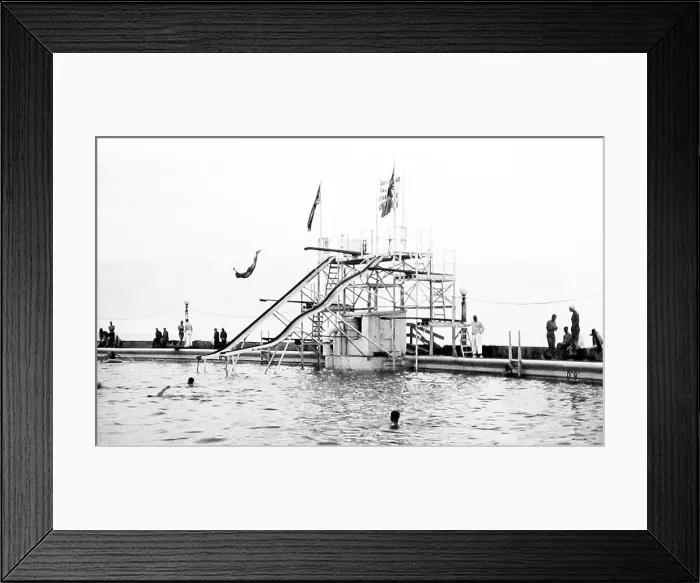 Framed Print : Margate Lido Framed Print : Margate Lido