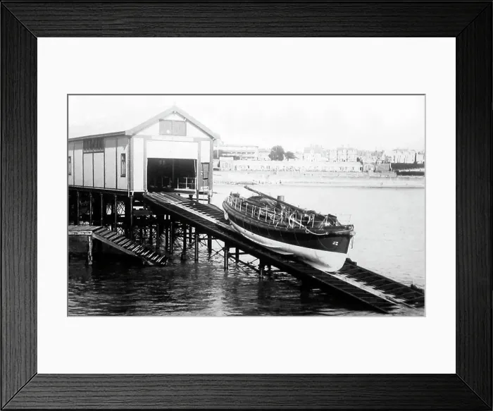 Framed Print : Clacton on Sea lifeboat Framed Print : Clacton on Sea lifeboat