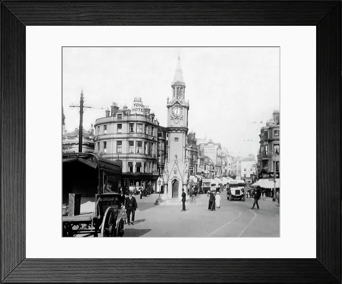 Framed Print : Hastings Memorial Framed Print : Hastings Memorial