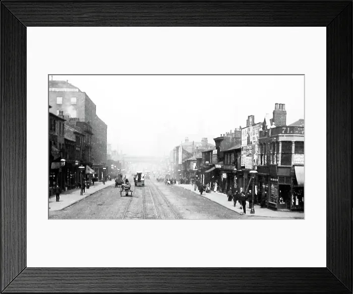 Framed Print : Oxford Street, Manchester Framed Print : Oxford Street, Manchester