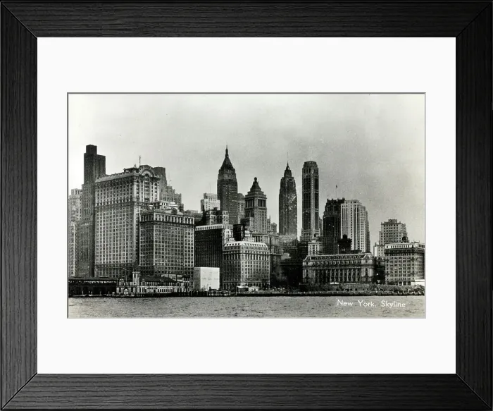 Framed Print : The Manhattan Skyline, New York City, NY, USA Framed Print : The Manhattan Skyline, New York City, NY, USA