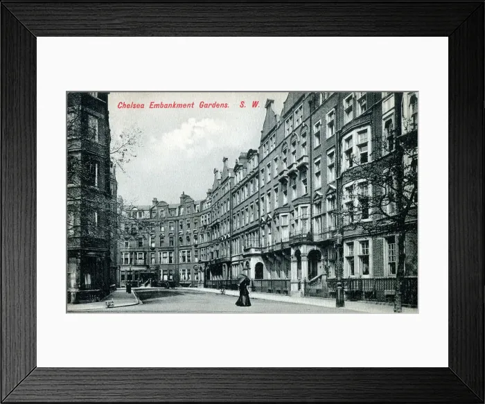 Framed Print : Chelsea Embankment Gardens, London - fancy apartments Framed Print : Chelsea Embankment Gardens, London - fancy apartments