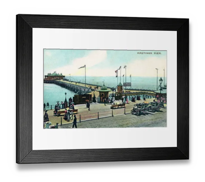 Framed Print : Hastings Pier, Hastings, East Sussex