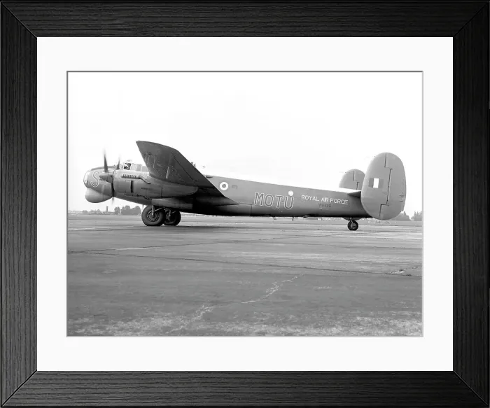 Framed Print : Avro Shackleton T.4 WB820 Framed Print : Avro Shackleton T.4 WB820