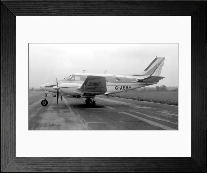 Framed Print : Beech Queen Air G-ASVE Framed Print : Beech Queen Air G-ASVE
