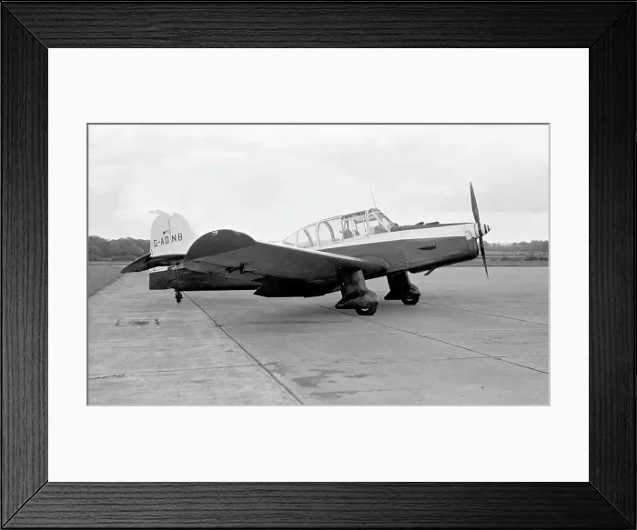 Framed Print : Percival Prentice T.1 G-AONB Framed Print : Percival Prentice T.1 G-AONB