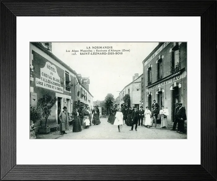 Framed Print : Saint-Leonard-des-Bois, Sarthe department, Pay de la Loire Framed Print : Saint-Leonard-des-Bois, Sarthe department, Pay de la Loire