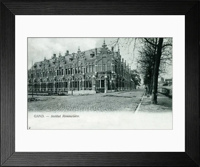Framed Print : (insert description) Framed Print : (insert description)