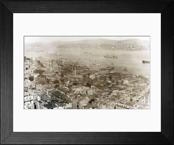 Framed Print : (insert description) Framed Print : (insert description)