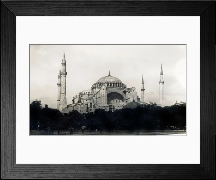 Framed Print : (insert description) Framed Print : (insert description)