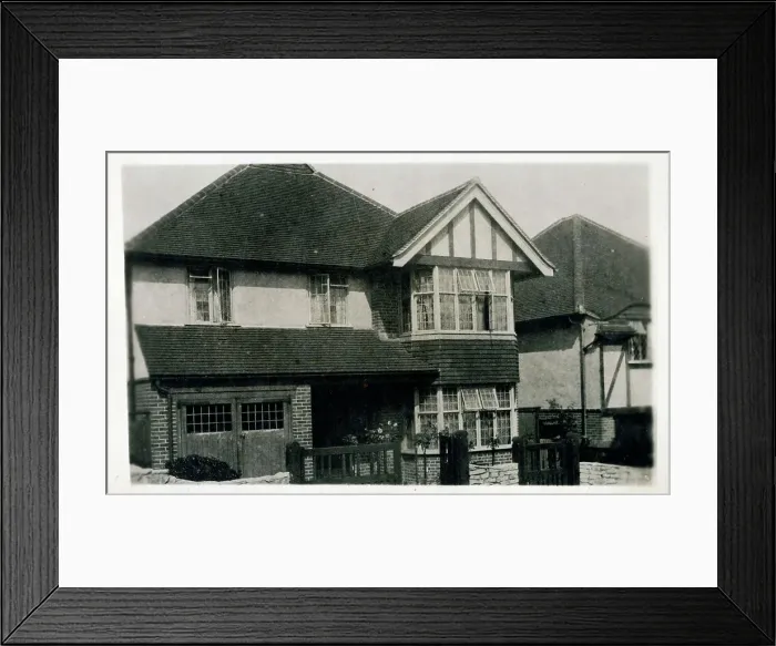 Framed Print : (insert description) Framed Print : (insert description)