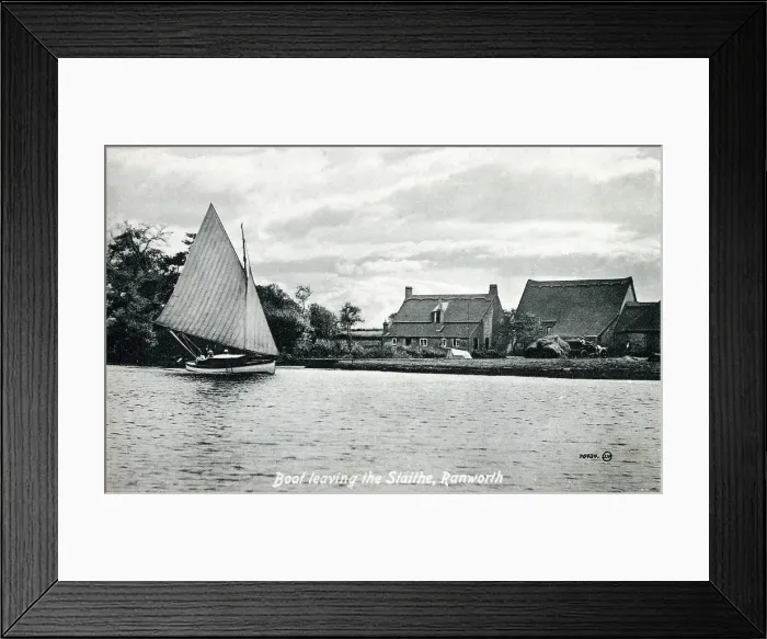 Framed Print : (insert description) Framed Print : (insert description)