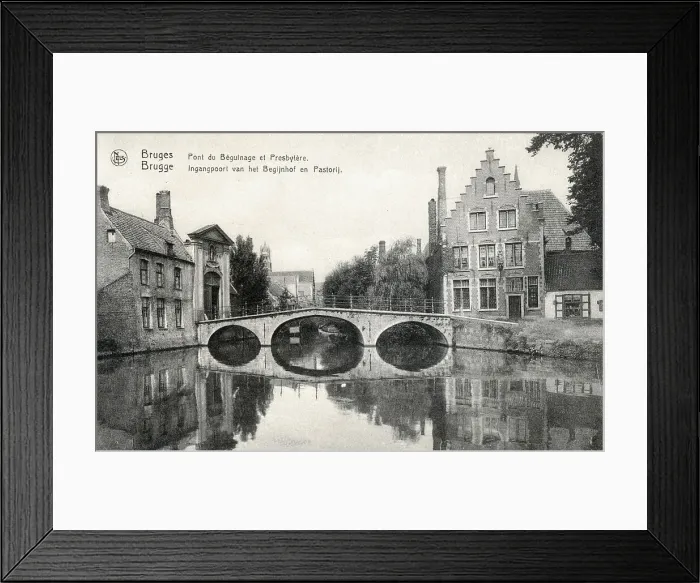 Framed Print : Pont du Beguinage and Prebytery, Bruges, Belgium Framed Print : Pont du Beguinage and Prebytery, Bruges, Belgium
