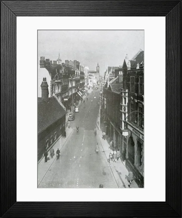 Framed Print : George Street, Croydon Framed Print : George Street, Croydon