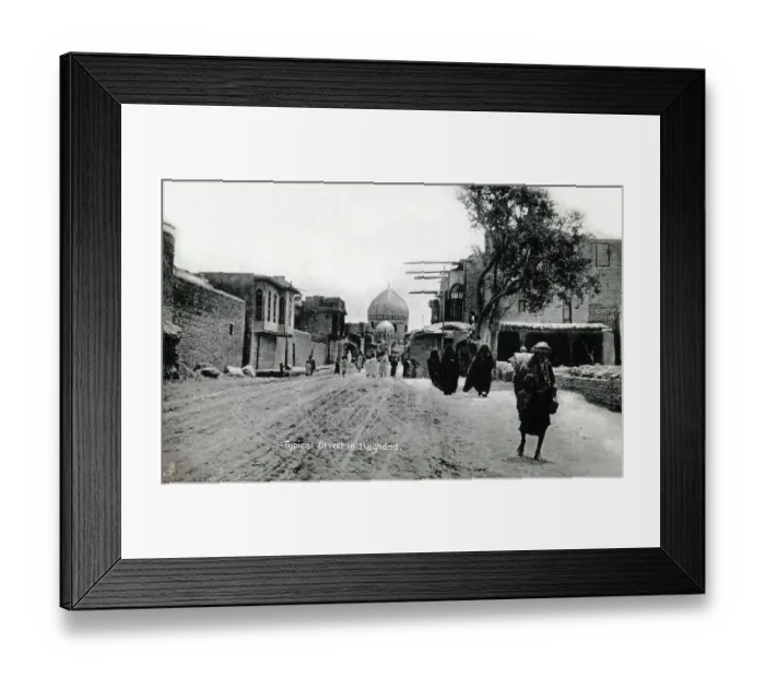 Framed Print : Iraq - Street Scene in Baghdad Framed Print : Iraq - Street Scene in Baghdad