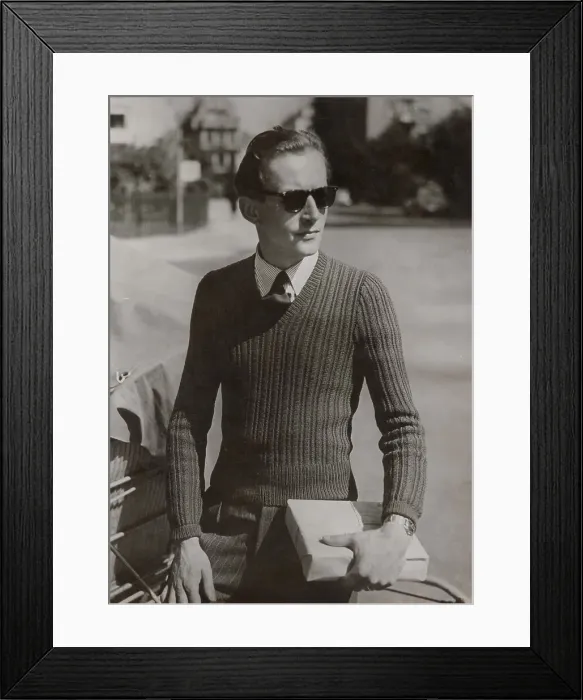 Framed Print : COSTUME / 1950'S MAN Framed Print : COSTUME / 1950'S MAN