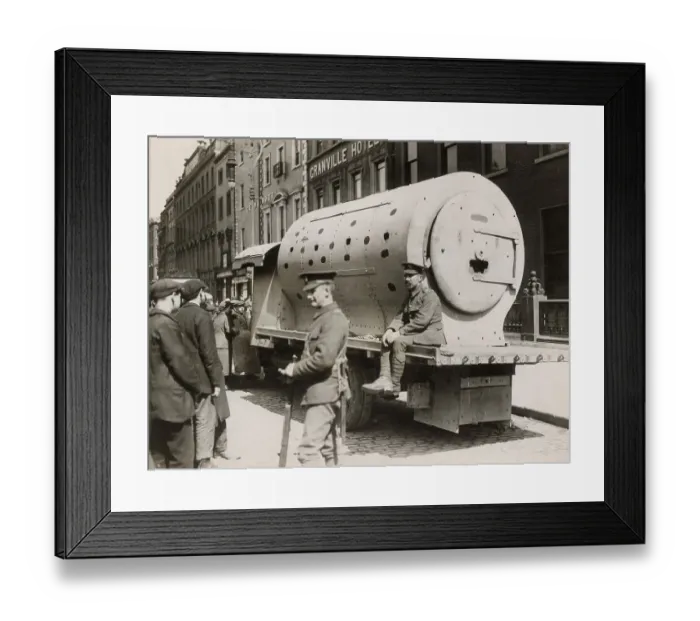 Framed Print : British troops by an improvised armoured car made of locomotive engine smoke-boxes, in Dublin, Ireland, outside the Granville Hotel in 1916 during the Easter Rising Framed Print : British troops by an improvised armoured car made of locomotive engine smoke-boxes, in Dublin, Ireland, outside the Granville Hotel in 1916 during the Easter Rising