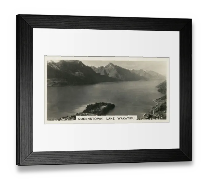 Framed Print : New Zealand - Queenstown, Lake Wakatipu Framed Print : New Zealand - Queenstown, Lake Wakatipu