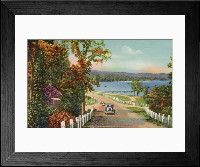 Framed Print : Lake Shore Drive at Fontana, Lake Geneva, Wisconsin, USA Date: 1936 Framed Print : Lake Shore Drive at Fontana, Lake Geneva, Wisconsin, USA Date: 1936