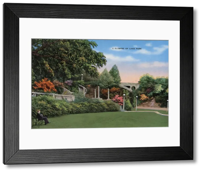 Framed Print : Lake Park, Milwaukee, Wisconsin, USA Date: circa 1940 Framed Print : Lake Park, Milwaukee, Wisconsin, USA Date: circa 1940