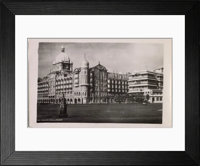 Framed Print : Taj & Green's Hotel, Bombay (Mumbai), British India. Date: circa 1930 Framed Print : Taj & Green's Hotel, Bombay (Mumbai), British India. Date: circa 1930