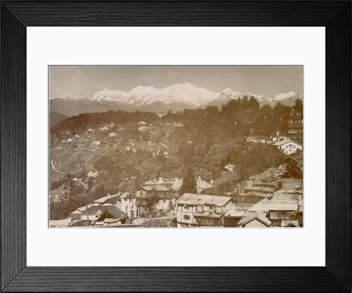 Framed Print : General view of Darjeeling, British India, with the Himalayas in the distance. Date: circa 1920 Framed Print : General view of Darjeeling, British India, with the Himalayas in the distance. Date: circa 1920