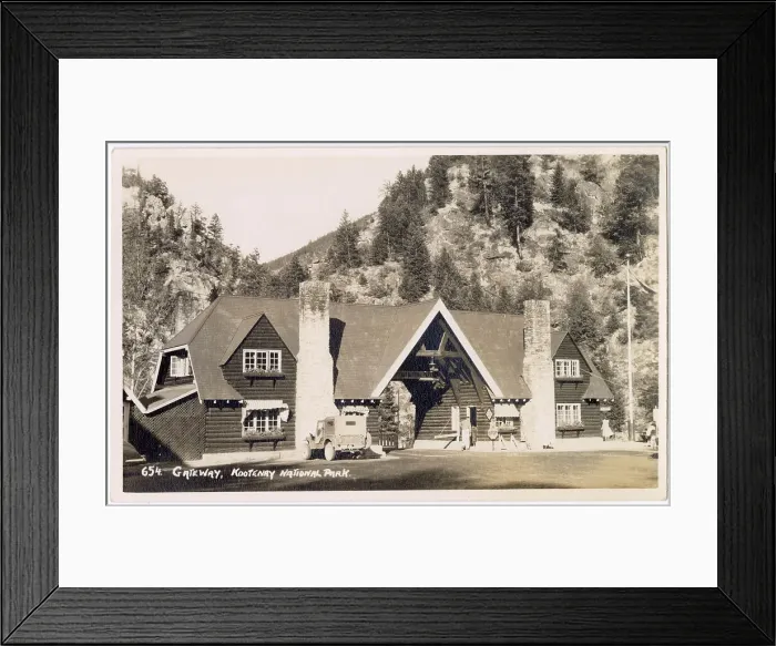 Framed Print : Gateway to Kootenay National Park, British Columbia, Canada Date: circa 1940 Framed Print : Gateway to Kootenay National Park, British Columbia, Canada Date: circa 1940