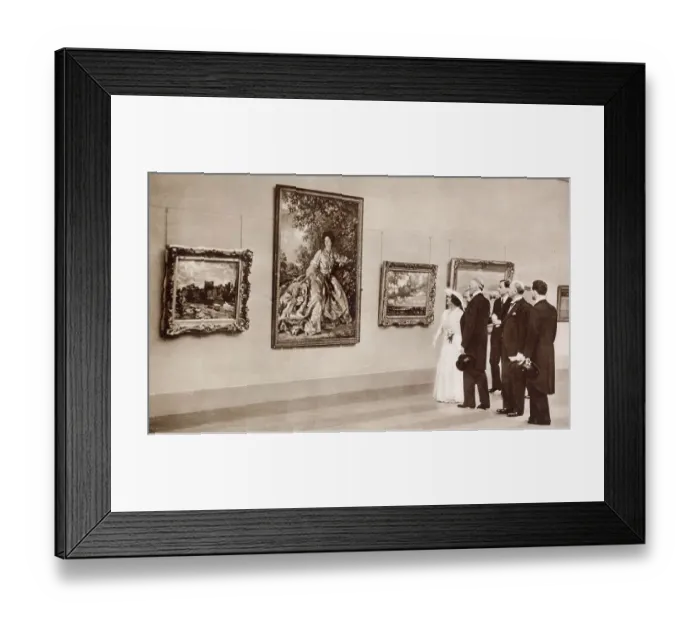 Framed Print : The royal visit of King George VI and Queen Elizabeth to Paris in July 1938. On the afternoon of the 20th July the King and Queen, with President and Mme. Le Brun, visited the Louvre to see an exhibition of British art Framed Print : The royal visit of King George VI and Queen Elizabeth to Paris in July 1938. On the afternoon of the 20th July the King and Queen, with President and Mme. Le Brun, visited the Louvre to see an exhibition of British art