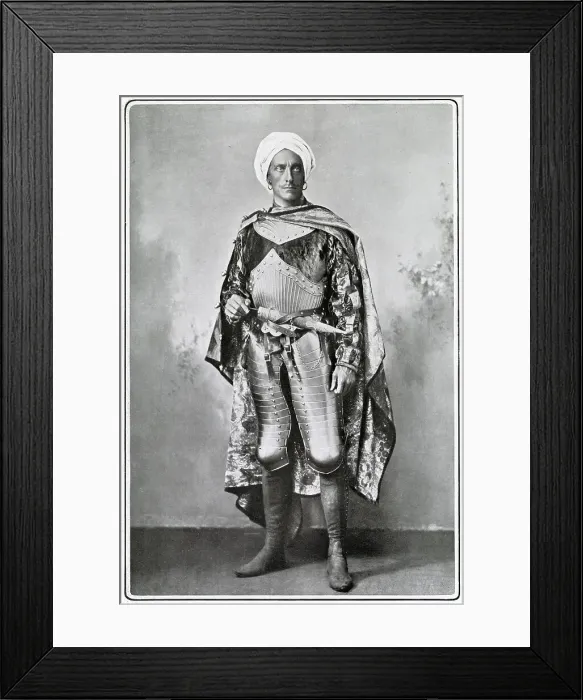 Framed Print : Johnston Forbes-Robertson (1853 - 1937), English actor and theatre manager. Playing Moor in Othello. Date: 1901 Framed Print : Johnston Forbes-Robertson (1853 - 1937), English actor and theatre manager. Playing Moor in Othello. Date: 1901