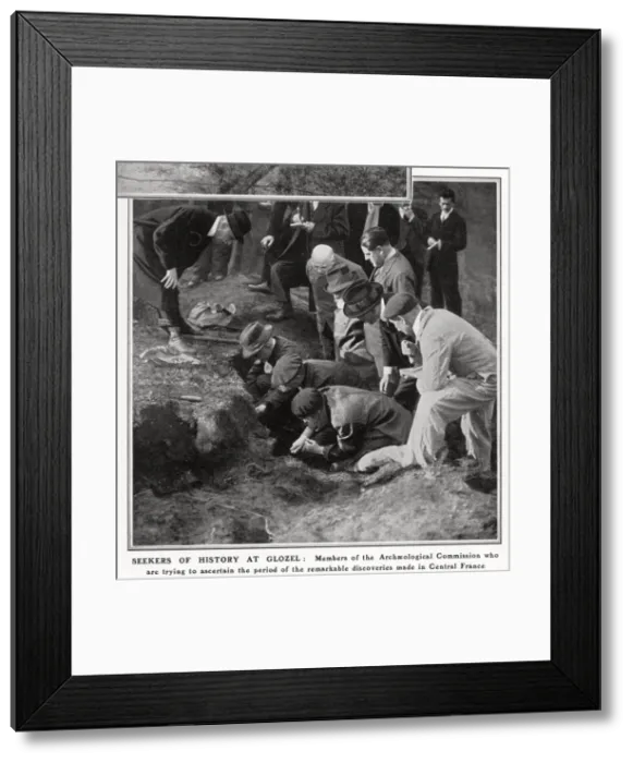 Framed Print : Seekers of history at Glozel. Members of the Archaeological Commission who are trying to ascertain the period of the remarkable discoveries made in central France Framed Print : Seekers of history at Glozel. Members of the Archaeological Commission who are trying to ascertain the period of the remarkable discoveries made in central France