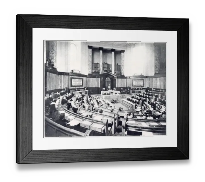 Framed Print : The new chamber in the London County Council (L.C.C.). Photograph showing the London's representatives in session. Date: July 1922 Framed Print : The new chamber in the London County Council (L.C.C.). Photograph showing the London's representatives in session. Date: July 1922