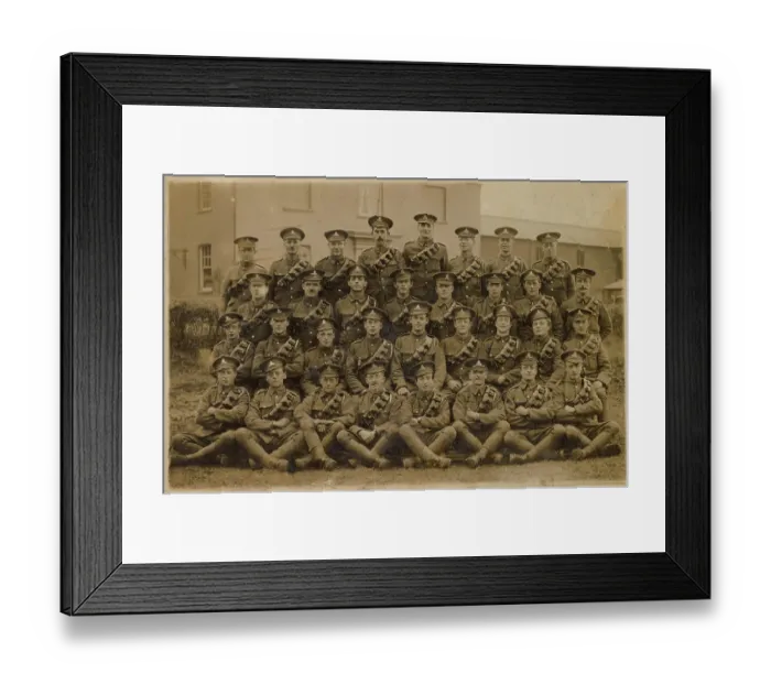 Framed Print : Royal Artillery group photo, WW1, wearing ammunition bandoliers. Date: circa 1914 Framed Print : Royal Artillery group photo, WW1, wearing ammunition bandoliers. Date: circa 1914