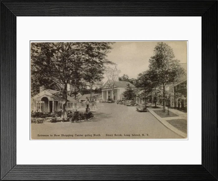 Framed Print : Entrance to new shopping centre, Stony Brook, Long Island, New York, USA Date: circa 1940 Framed Print : Entrance to new shopping centre, Stony Brook, Long Island, New York, USA Date: circa 1940