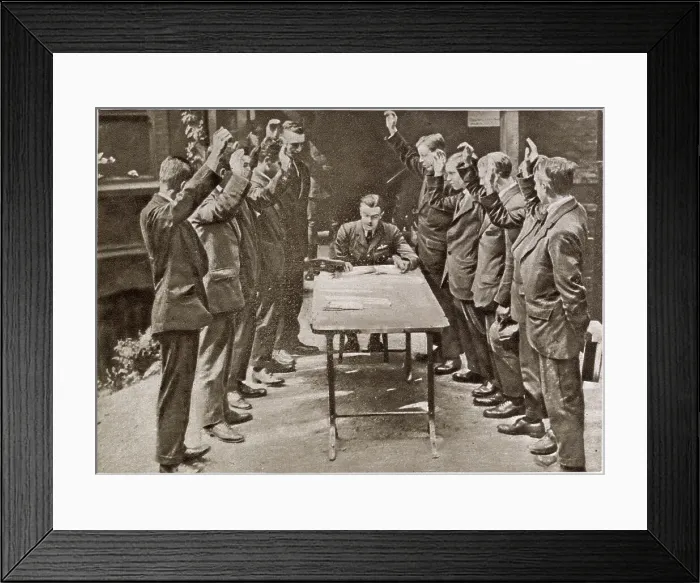 Framed Print : Recruiting for R.A.F. - Taking Oath 1918 Framed Print : Recruiting for R.A.F. - Taking Oath 1918