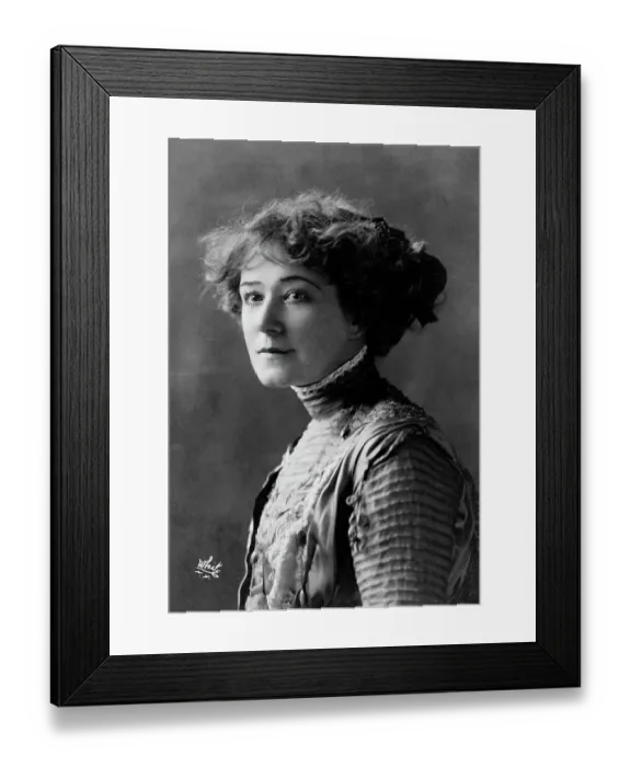 Framed Print : Rosalie Stahl (1868-1955) - Canadian-born American stage actress. Date: circa 1900 Framed Print : Rosalie Stahl (1868-1955) - Canadian-born American stage actress. Date: circa 1900