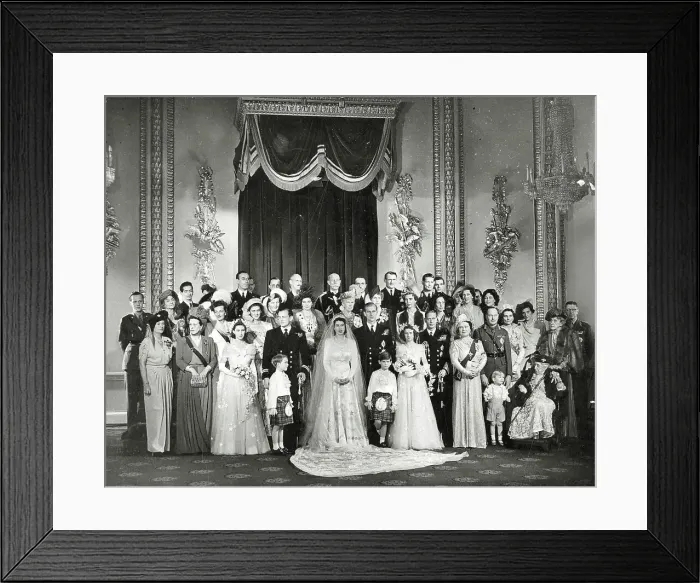 Framed Print : Princess Elizabeth and Philip Mountbatten - Wedding Photo Framed Print : Princess Elizabeth and Philip Mountbatten - Wedding Photo