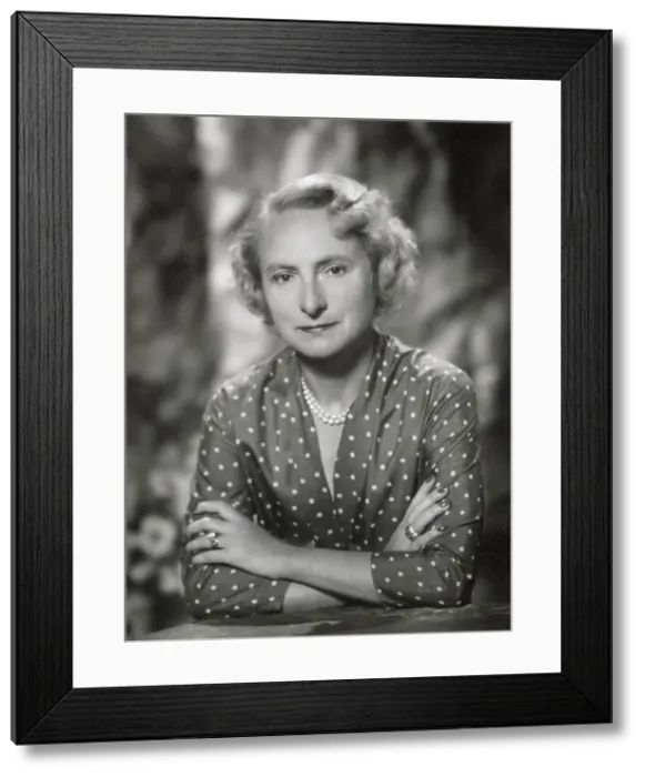 Framed Print : Viscountess Obert de Thieusies Framed Print : Viscountess Obert de Thieusies