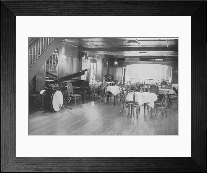Framed Print : View of the dance floor at the 43 club, 43, Gerrard St, Soho, London, run by Kate Ma Meyrick, Queen of the Nightclubs Framed Print : View of the dance floor at the 43 club, 43, Gerrard St, Soho, London, run by Kate Ma Meyrick, Queen of the Nightclubs