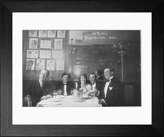 Framed Print : George Hay, 14th of Earl of Kinnoull with his wife, the former May Meyrick, eldest daughter of Kate Meyrick, famed nightclub owner. Also present is Gordon Meyrick, all with Zelli at his famous Parisian nightclub, Zelli's, in Montmatre, Paris Framed Print : George Hay, 14th of Earl of Kinnoull with his wife, the former May Meyrick, eldest daughter of Kate Meyrick, famed nightclub owner. Also present is Gordon Meyrick, all with Zelli at his famous Parisian nightclub, Zelli's, in Montmatre, Paris